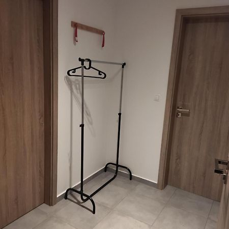 Brand New Studio Apartment #24 In Elite Residence With Free Secure Parking In The Center Praga Esterno foto